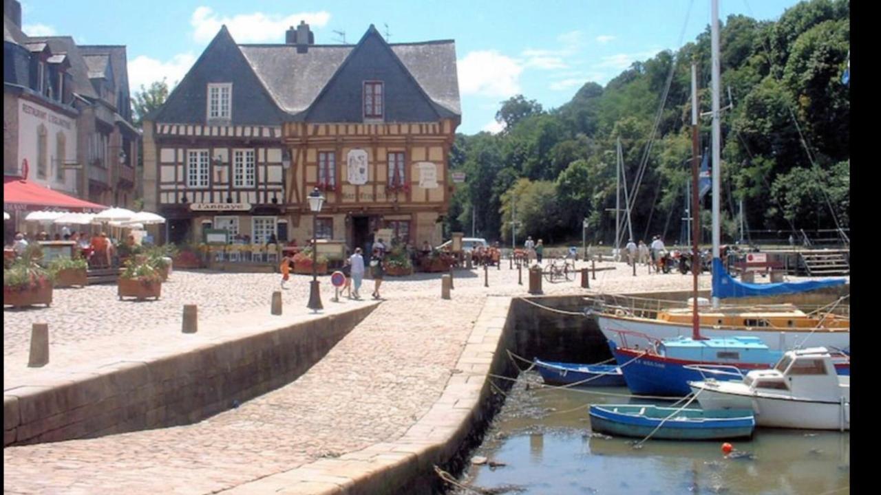 Rare - En Plein Milieu Du Port De St Goustan A Auray- Grand T2 - 50M2 -Belle Terrasse Apartment Exterior photo